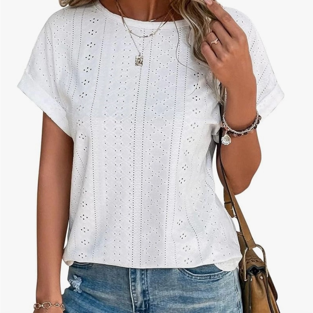 White embroidery, eyelet,crew neck tee, size L